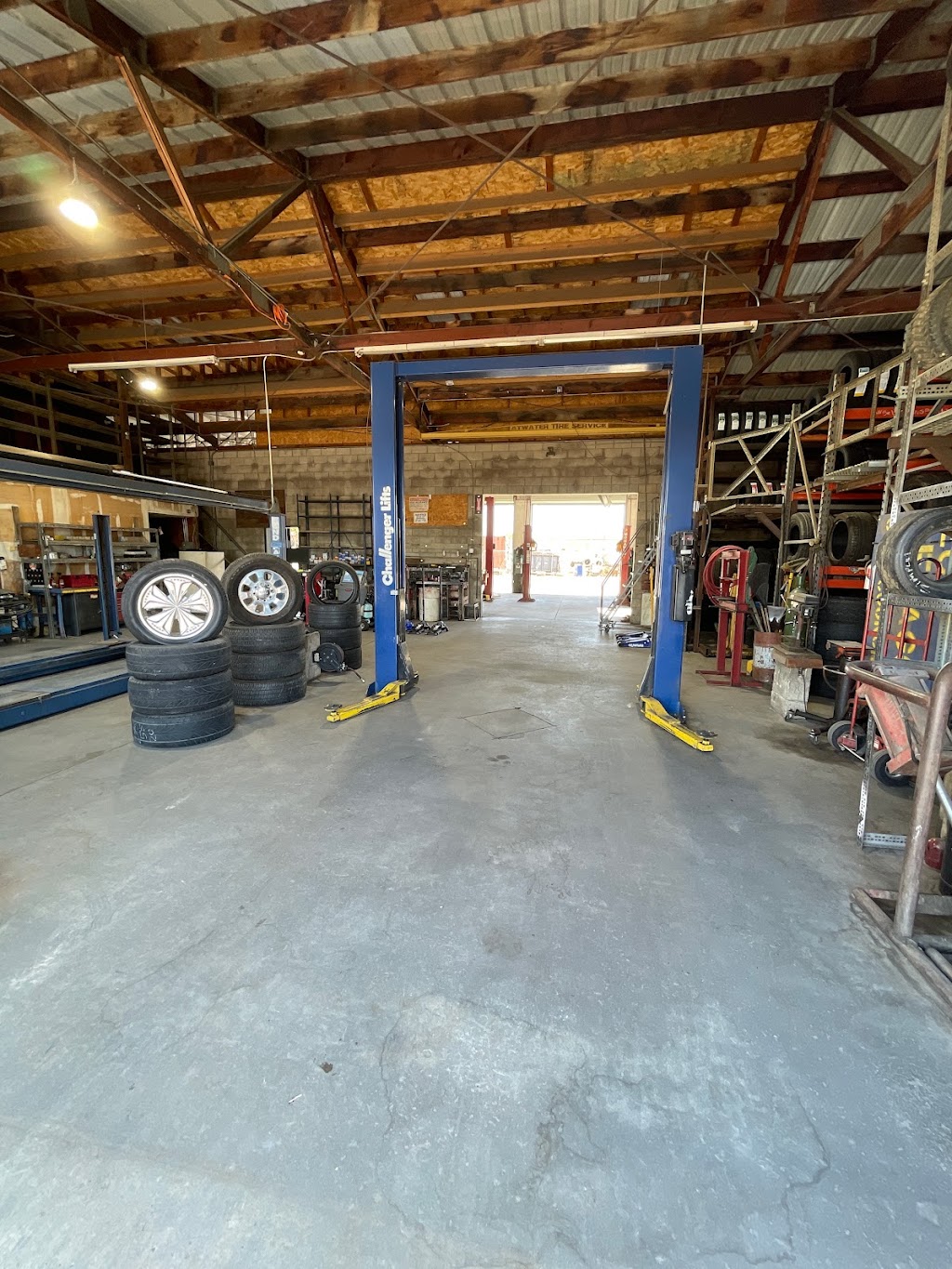 No Limit Tires & Wheels #2 | 1040 High St, Atwater, CA 95301, USA | Phone: (209) 676-2804