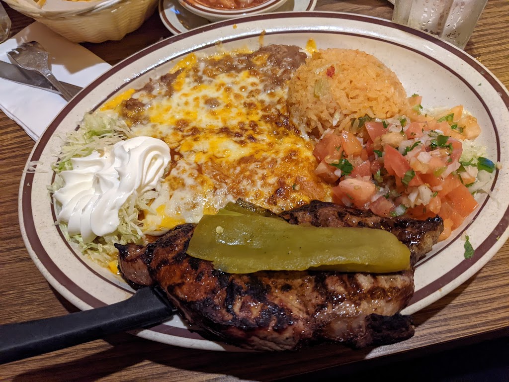 La Capilla Mexican Restaurant | 4997 La Palma Ave, La Palma, CA 90623, USA | Phone: (562) 402-2566