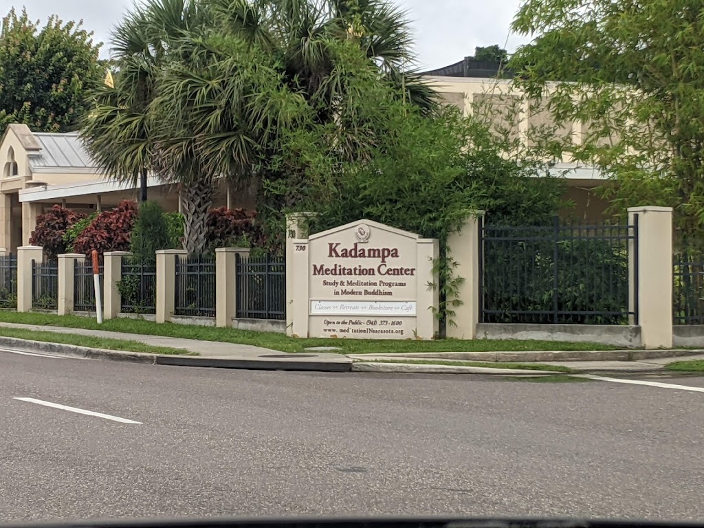 Kadampa Meditation Center Florida | Photo 3 of 10 | Address: 730 N Washington Blvd, Sarasota, FL 34236, USA | Phone: (941) 373-1600