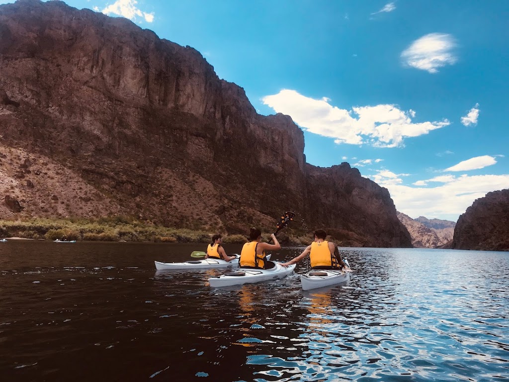 Kayak Lake Mead | 21368 N Palm Desert Dr, Willow Beach, AZ 86445, USA | Phone: (928) 767-3061