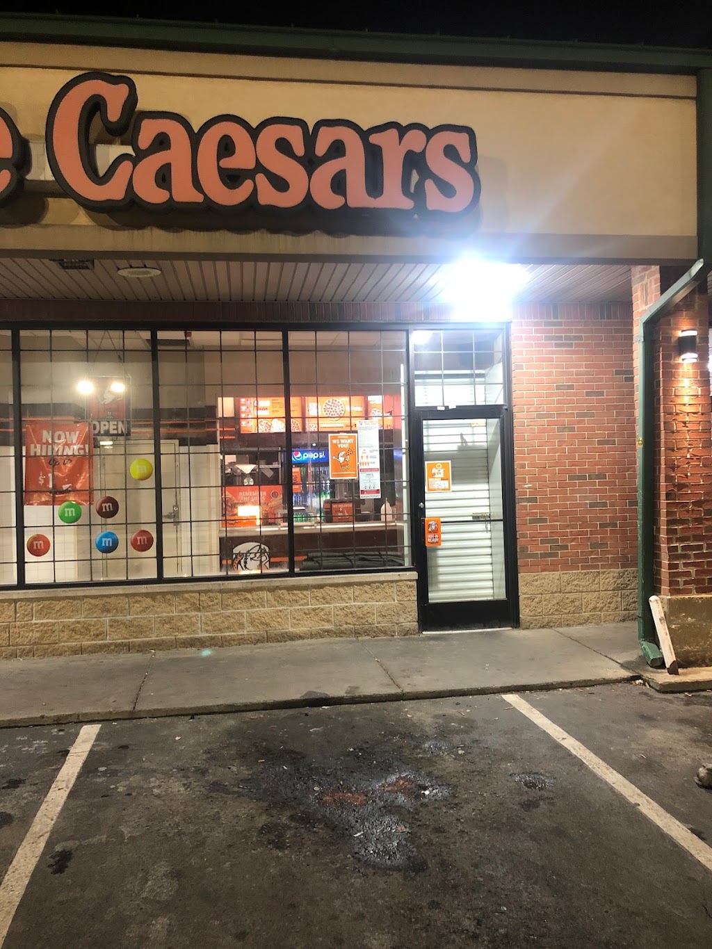 Little Caesars Pizza | 2918 W Davison St, Detroit, MI 48238, USA | Phone: (313) 865-6000