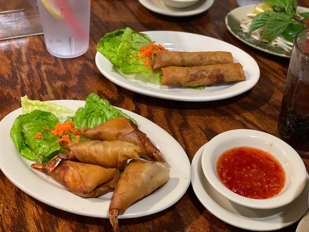 Phở Pasteur Restaurant | 100 W Pioneer Pkwy #158, Arlington, TX 76010, USA | Phone: (817) 274-6232