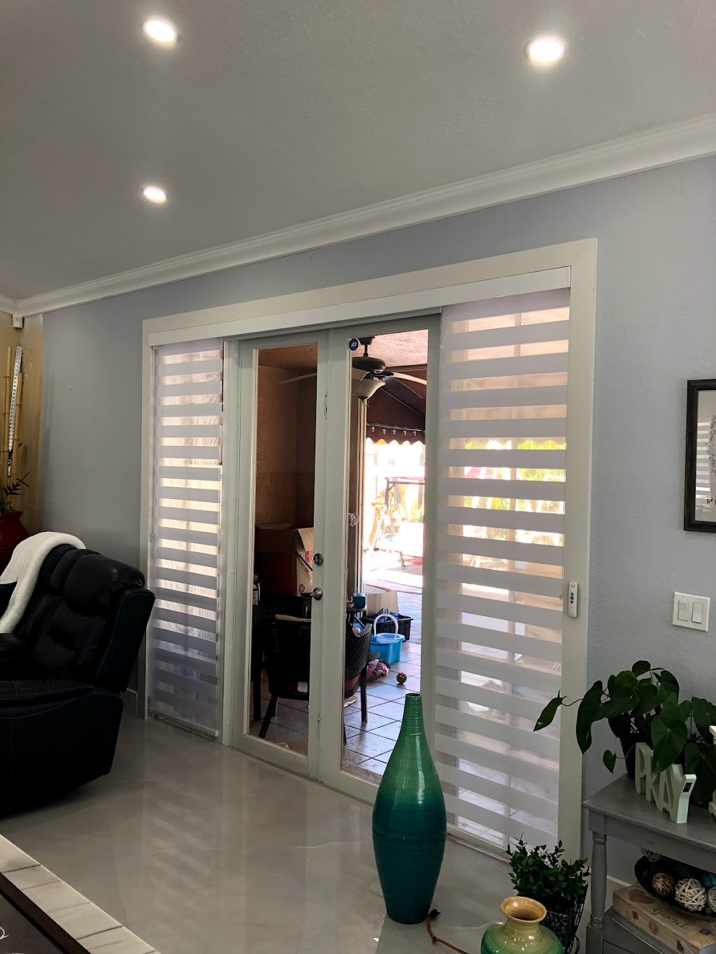 Montero blinds inc | SW 132nd Pl, Homestead, FL 33032 | Phone: (786) 352-7705