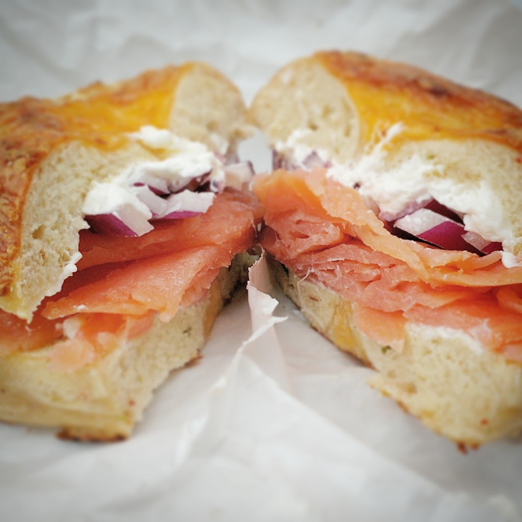 House of Bagels | 6104 La Salle Ave, Oakland, CA 94611, USA | Phone: (510) 338-1189