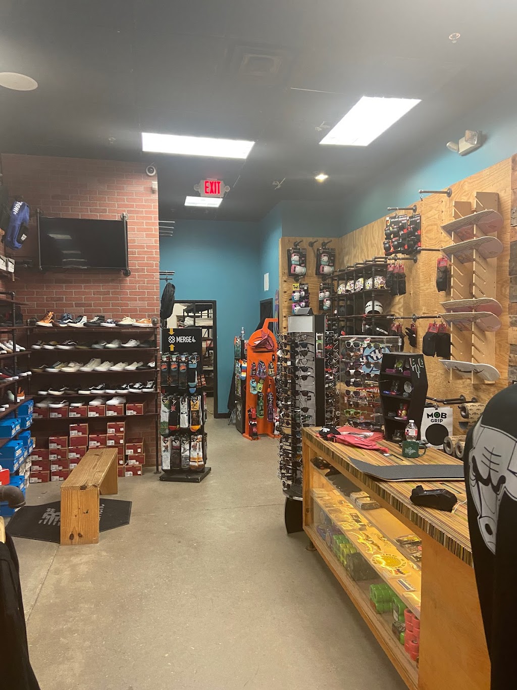 The Point Skate Shop | 181 Fountain Ct, Fairview, TX 75069, USA | Phone: (214) 775-0127