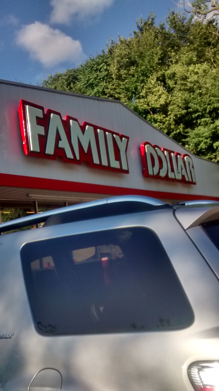 Family Dollar | 1725 S 13th St, Omaha, NE 68108, USA | Phone: (402) 951-7132