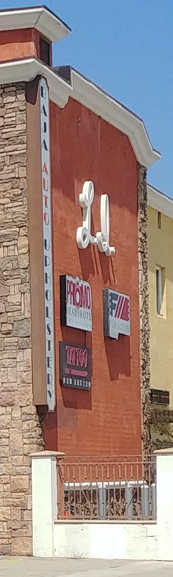 Baja Auto Upholstery | 814 S La Brea Ave, Los Angeles, CA 90036, USA | Phone: (323) 931-0520