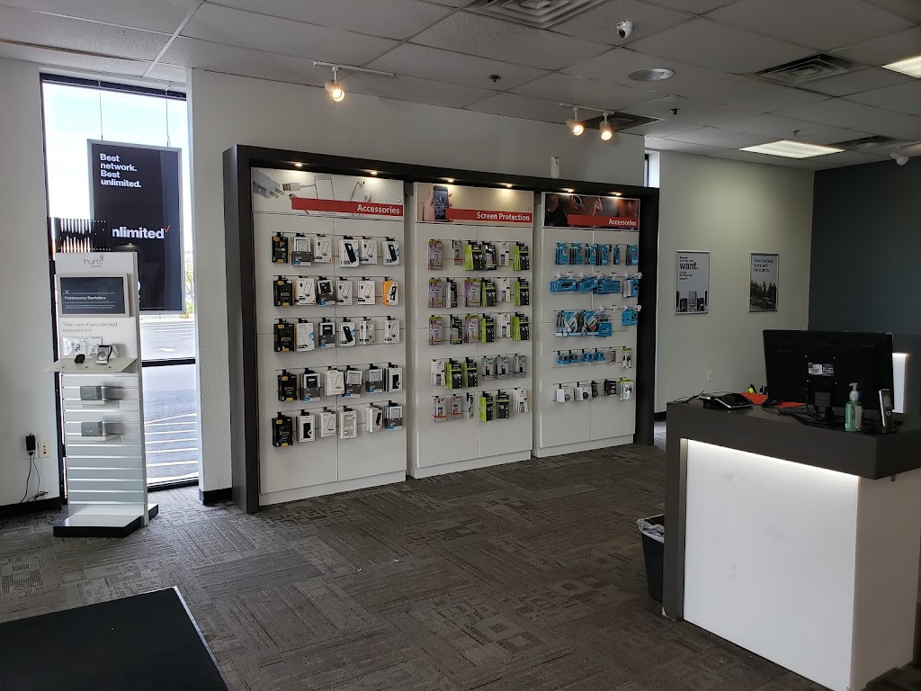 Verizon | 5240 W Baseline Rd # 100, Laveen Village, AZ 85339, USA | Phone: (602) 282-0508