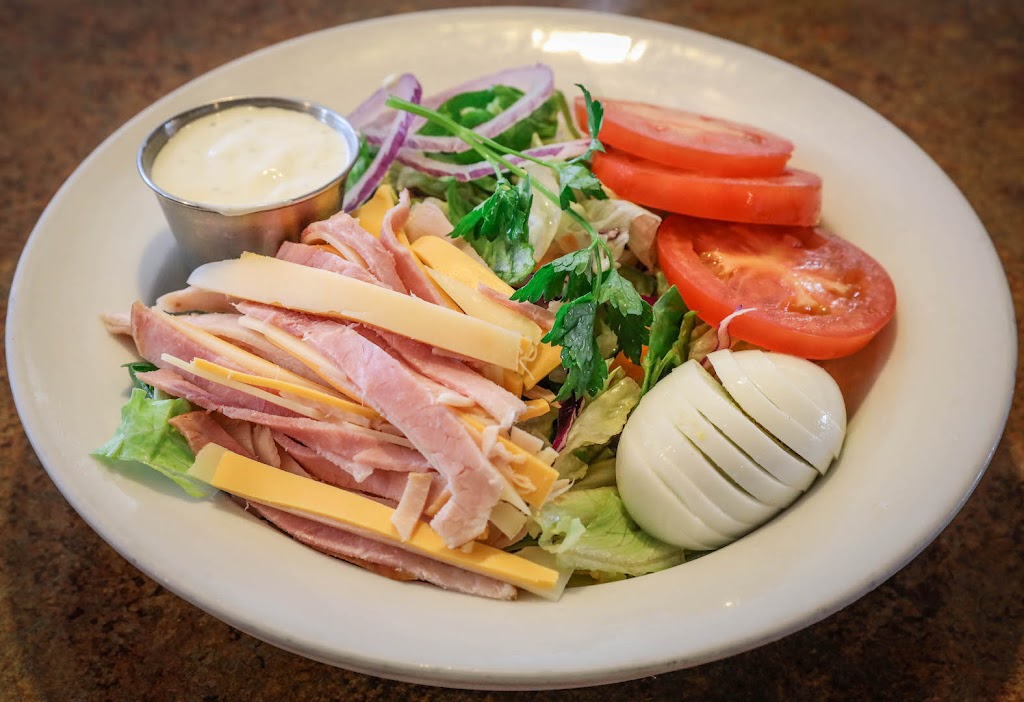 Cindys | 800 N Yosemite Ave, Oakdale, CA 95361, USA | Phone: (209) 847-7897