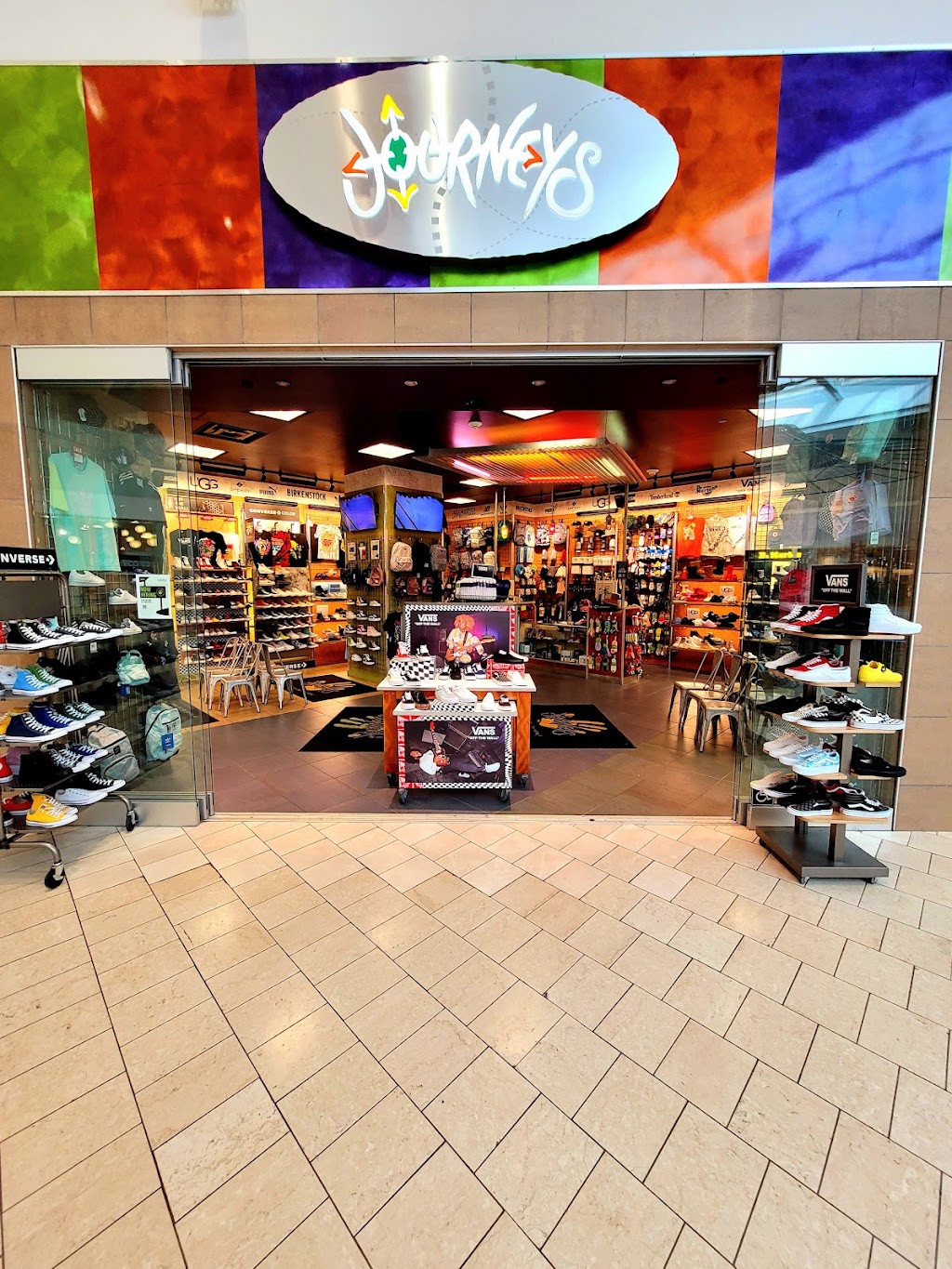 Journeys | 6600 CA-27, Canoga Park, CA 91303, USA | Phone: (818) 716-5214