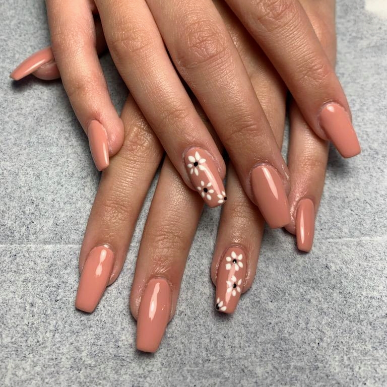 Hawaii Nailspa | 740 E Main St, Anoka, MN 55303, USA | Phone: (763) 712-5885