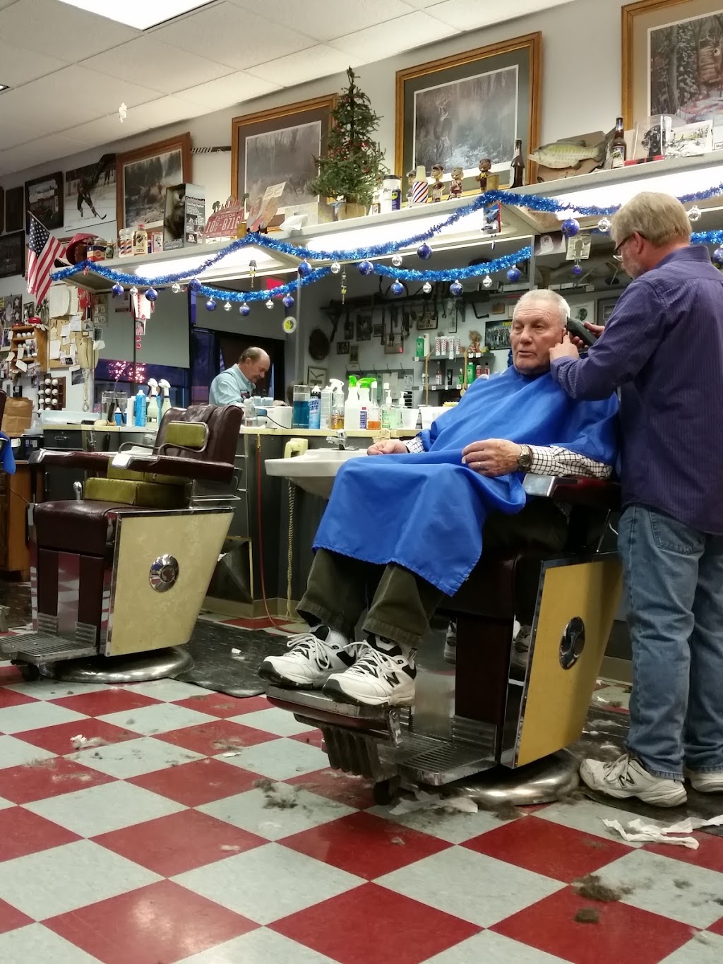 Pauls Barber Shop | 1250 126th Ave NE #200, Blaine, MN 55434, USA | Phone: (763) 755-6750