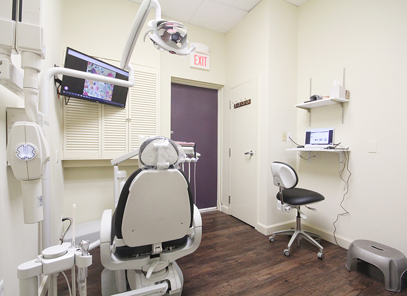 Ellicott City Smiles Dental Group | 10132 Baltimore National Pike suite c, Ellicott City, MD 21042, USA | Phone: (410) 465-3224