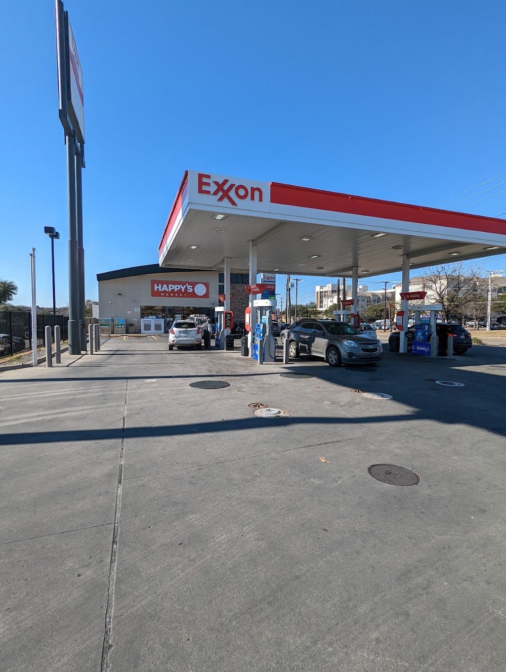 Exxon | 7950 Forest Ln, Dallas, TX 75230, USA | Phone: (214) 363-4976