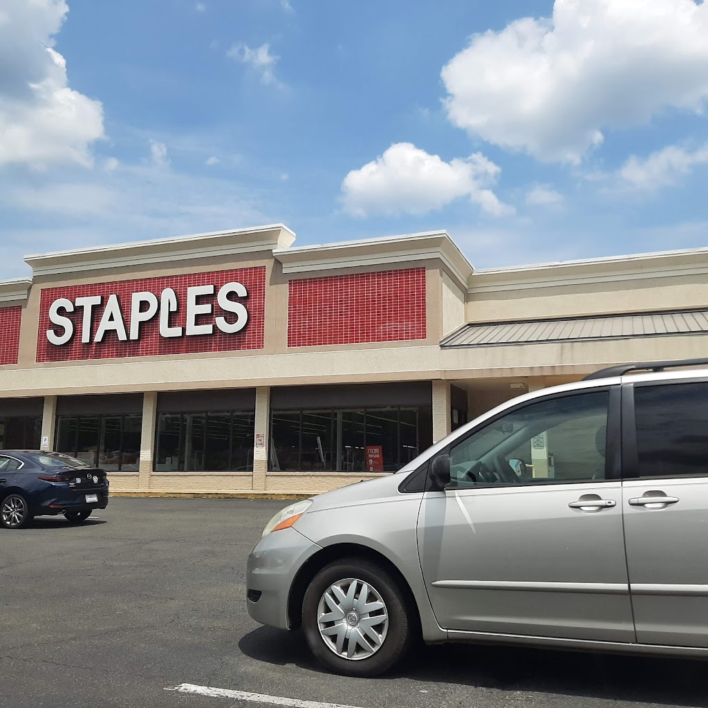 Staples | 3600 N Duke St, Durham, NC 27704, USA | Phone: (919) 479-9352