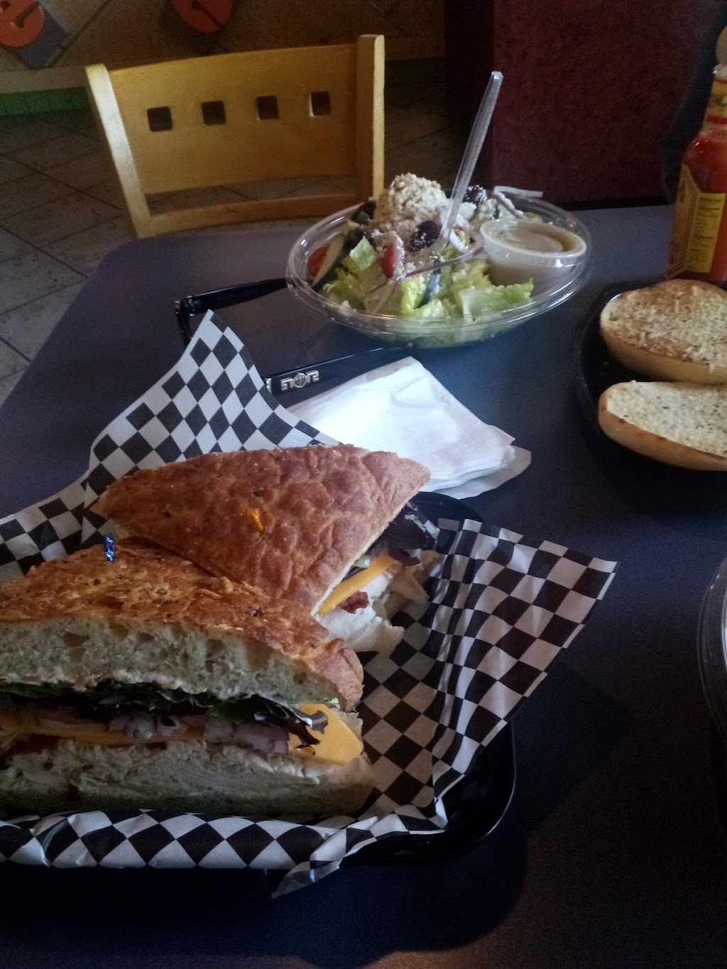 Golden Bagel Cafe | 2744 Fletcher Pkwy, El Cajon, CA 92020, USA | Phone: (619) 464-2243