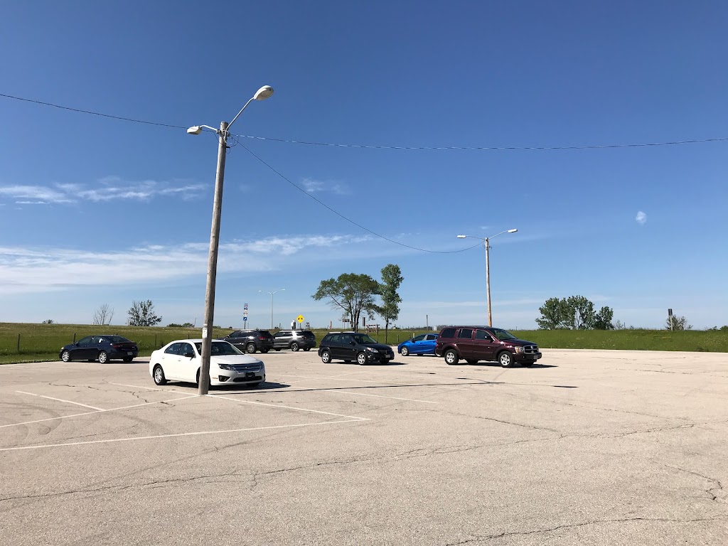 WisDOT Park & Ride 45-40 | 1660 County Rd W, Grafton, WI 53024, USA | Phone: (262) 548-5902