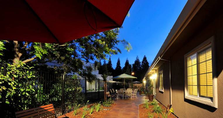 The Meadows at Country Place | 10 Country Pl, Sacramento, CA 95831, USA | Phone: (916) 706-3949