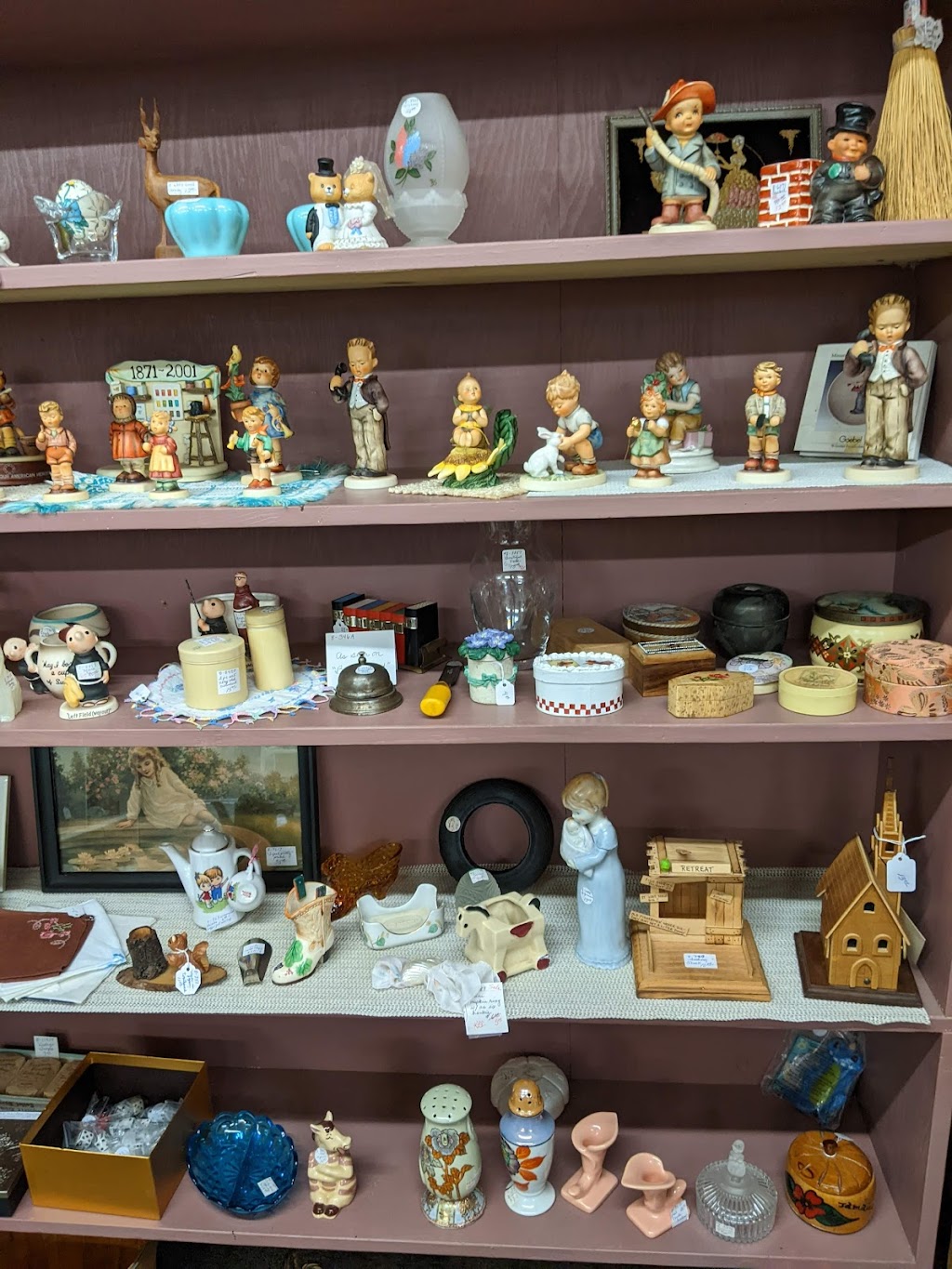 Creekside Shops | 22 Main St, Sutter Creek, CA 95685, USA | Phone: (209) 267-5520