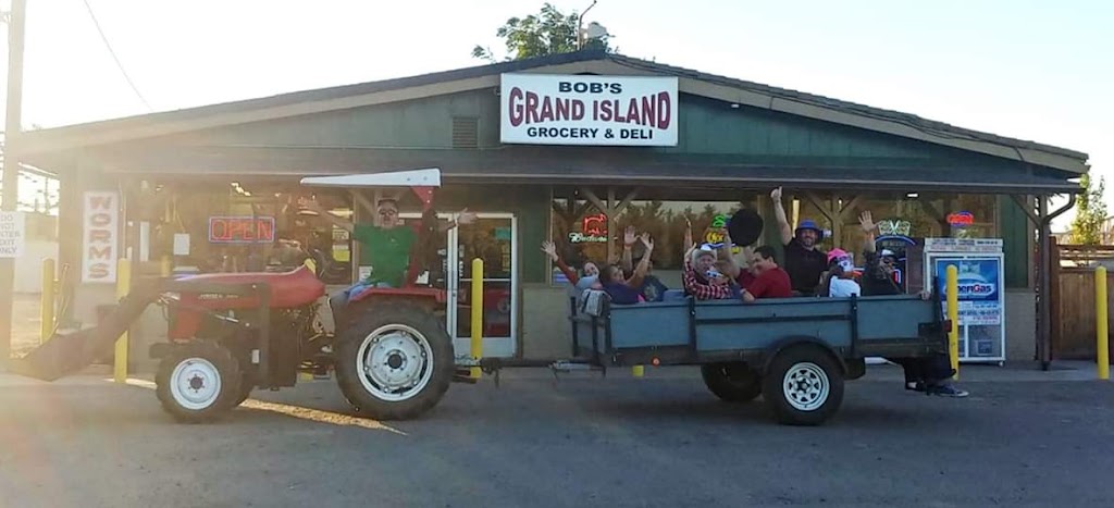 Grand Island Grocery & Deli | 18050 SE Wallace Rd, Dayton, OR 97114 | Phone: (503) 868-7070