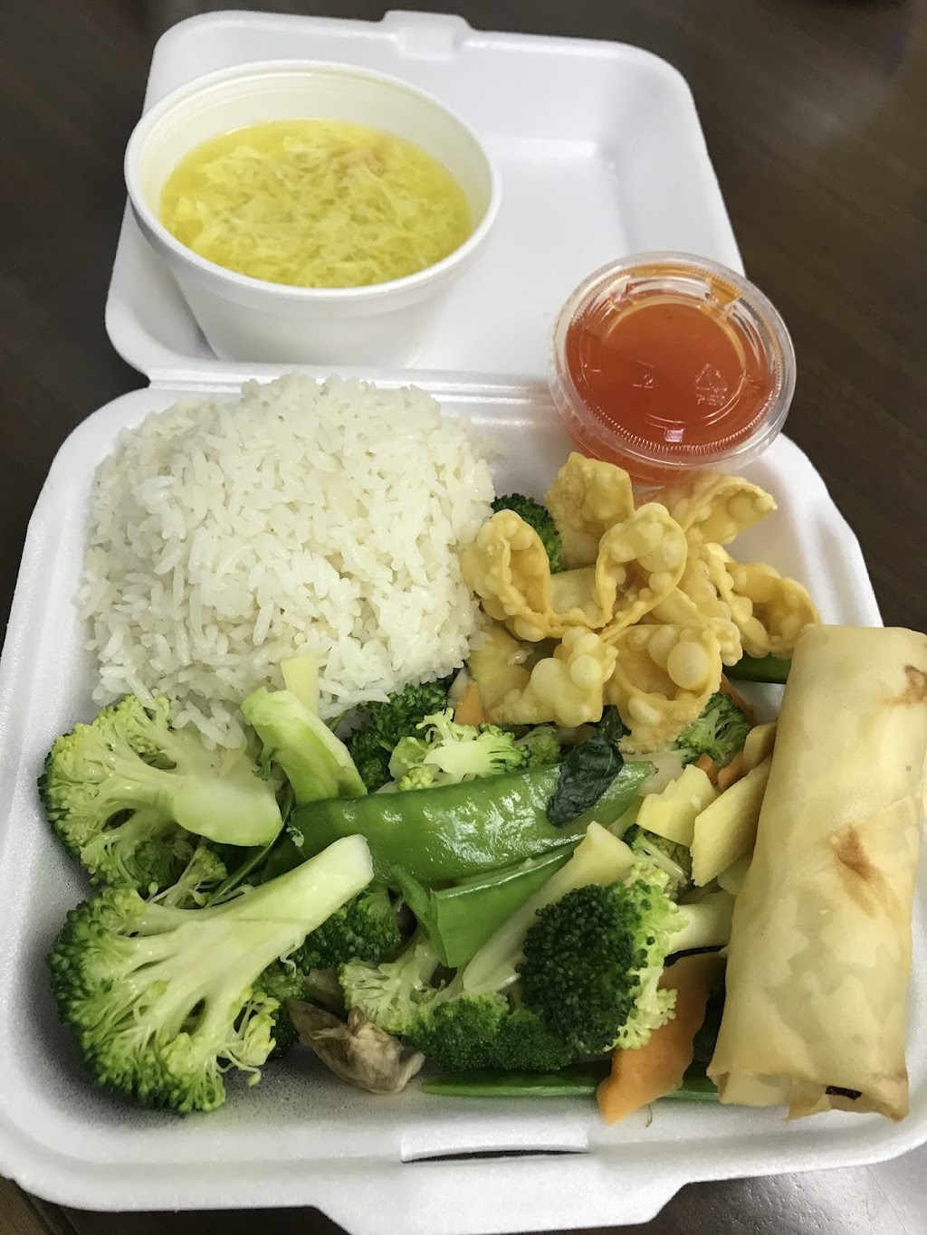 Royal Wok Chinese Restaurant | 34 Hiawatha Trail, Springboro, OH 45066, USA | Phone: (937) 743-9988