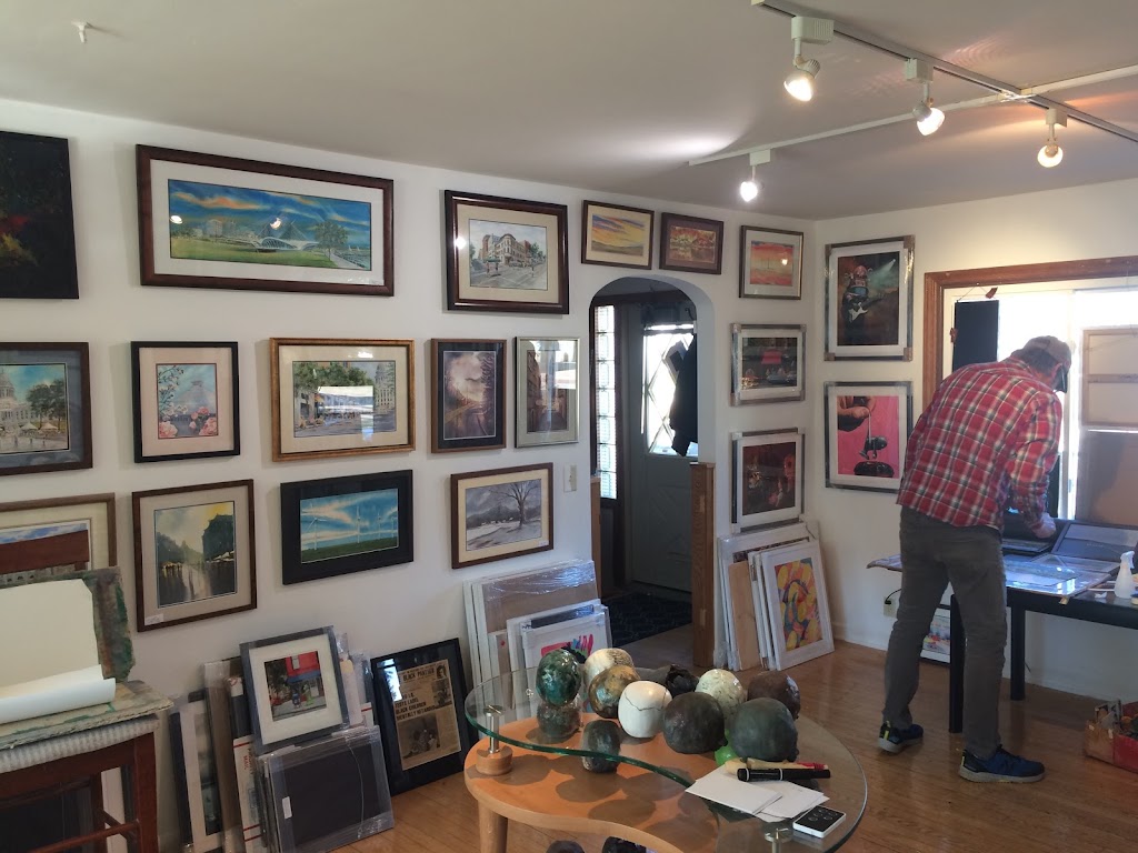 C A Tupa gift gallery and framing | 2034 Main St, Cross Plains, WI 53528, USA | Phone: (608) 798-1122