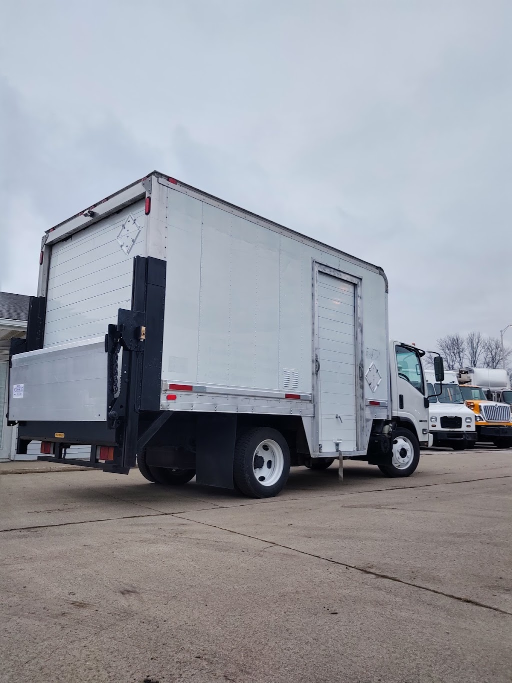 Trucks N More | 6020 IN-930, Fort Wayne, IN 46803 | Phone: (260) 638-5034