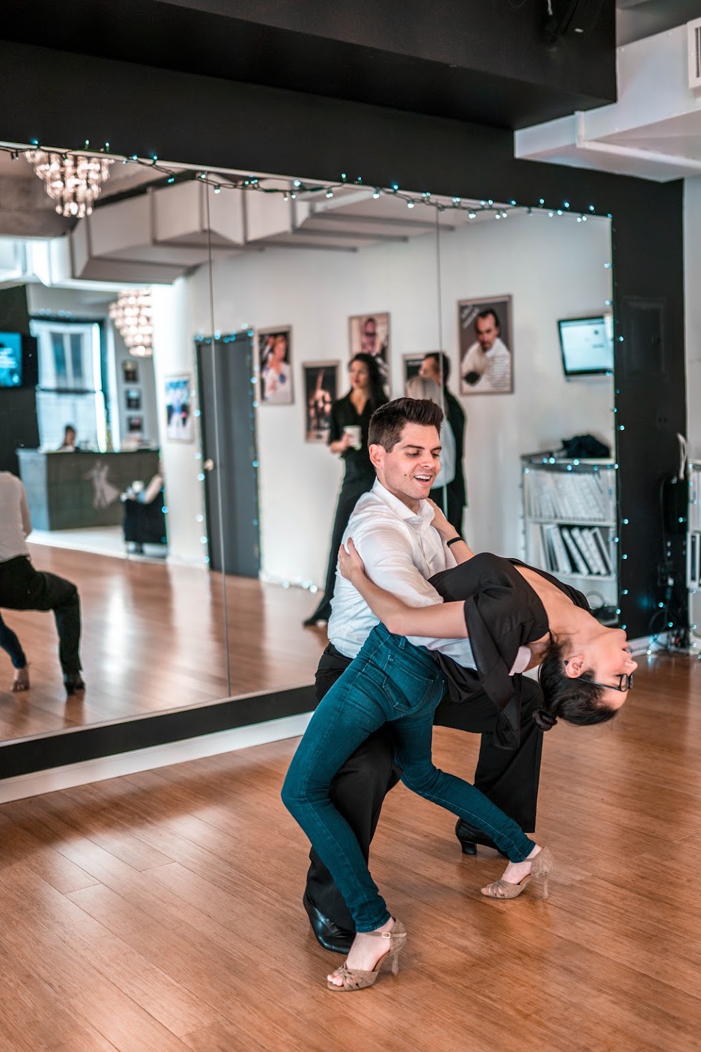 Fred Astaire Dance Studios - New York Downtown | 291 Broadway suite 900, New York, NY 10007, USA | Phone: (212) 267-9500