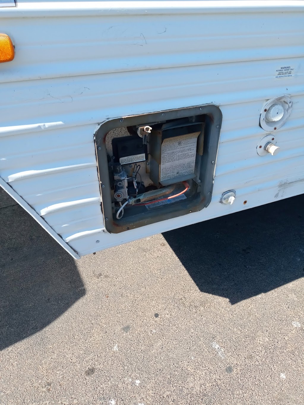 RV Doctor George | 1142 Dixieanne Ave, Sacramento, CA 95815, USA | Phone: (916) 927-7837