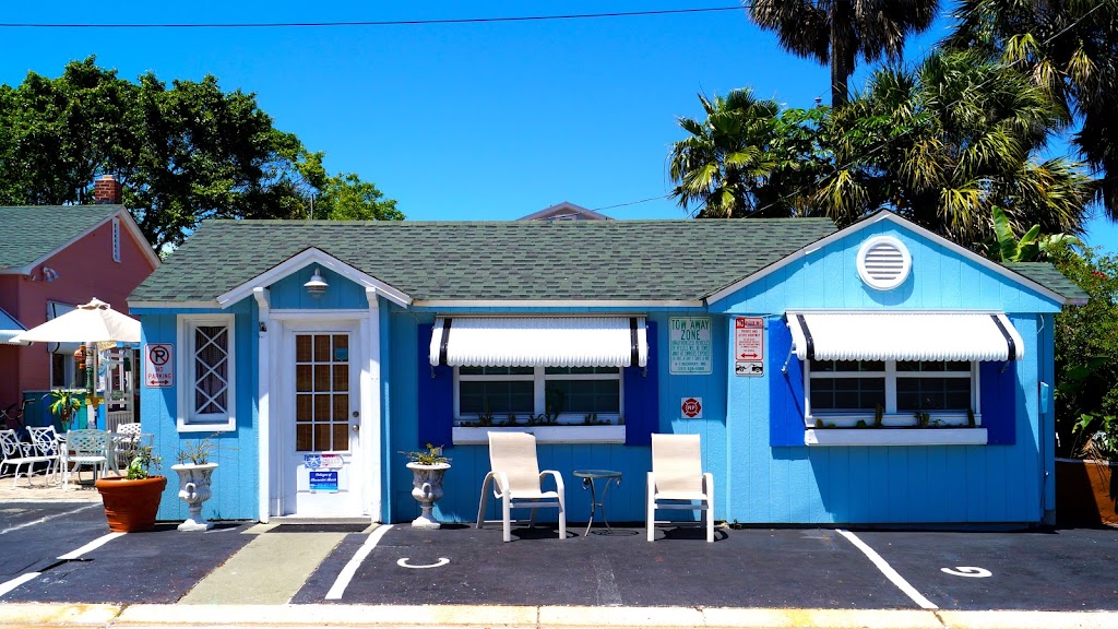 Cottages of Clearwater Beach | 644 Mandalay Ave, Clearwater Beach, FL 33767, USA | Phone: (813) 417-1218