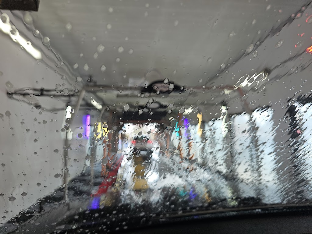 Tanasbourne 76 Touch-Free Car Wash | 2115 NE Town Center Dr, Beaverton, OR 97006, USA | Phone: (503) 533-5202