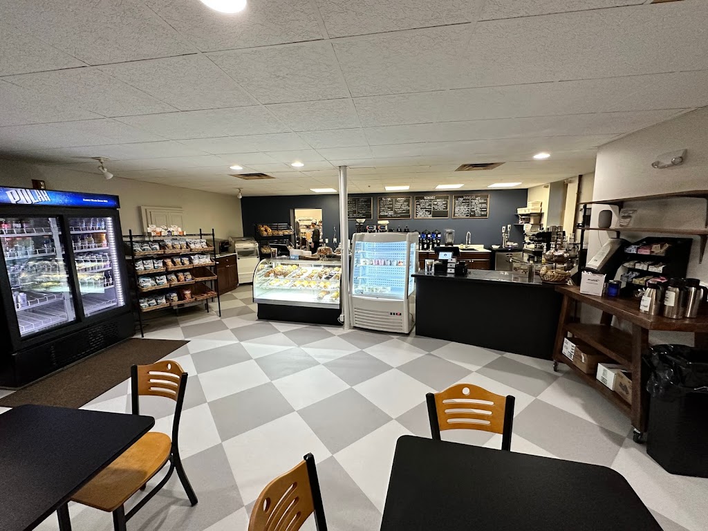 Coffee Haven by Blue Moon Bagel Cafe | 76 Railroad St, Holliston, MA 01746, USA | Phone: (508) 893-8075