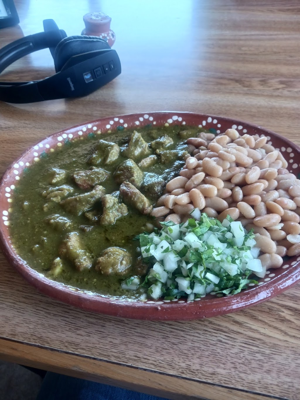 Tres Cazuelas Taqueria | 4960 Co Rd 99W, Dunnigan, CA 95937, USA | Phone: (530) 848-9028