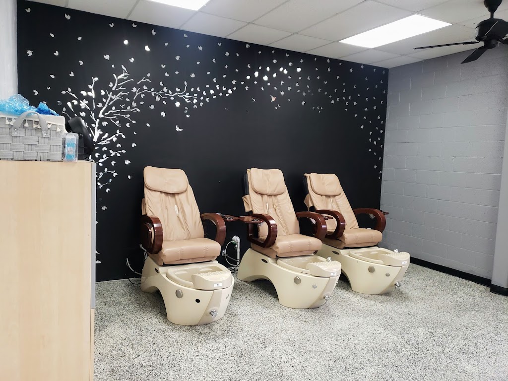 Beauty Studio salon | 4935 W Glendale Ave, Glendale, AZ 85301, USA | Phone: (602) 488-9620