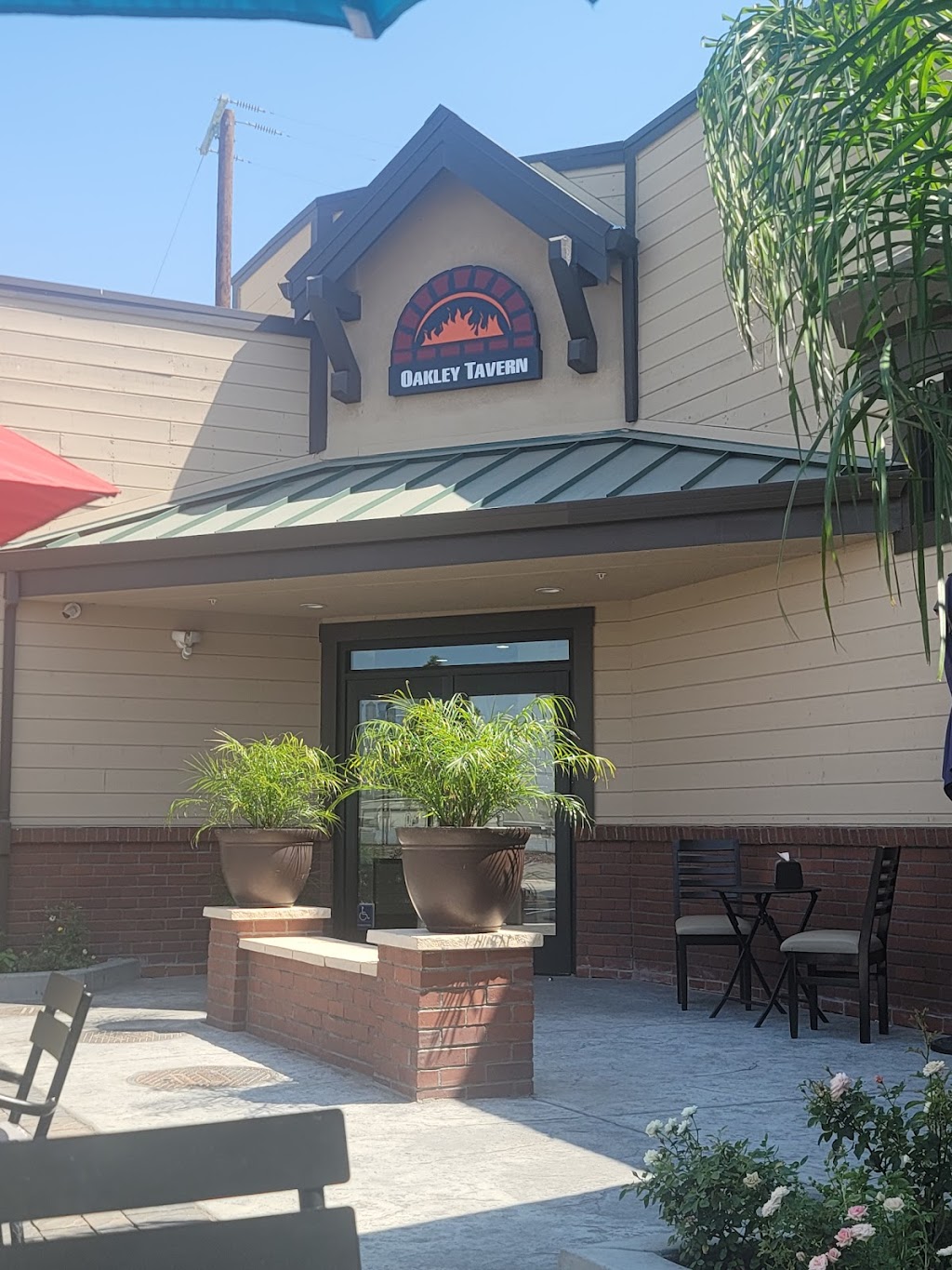 Oakley Tavern | 3685 Main St, Oakley, CA 94561 | Phone: (925) 809-5555