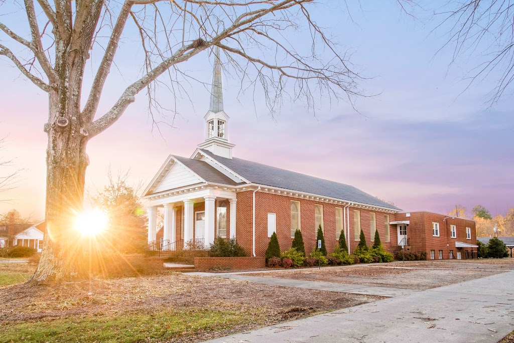 Creedmoor United Methodist Church | 214 Park Ave, Creedmoor, NC 27522, USA | Phone: (919) 528-3987