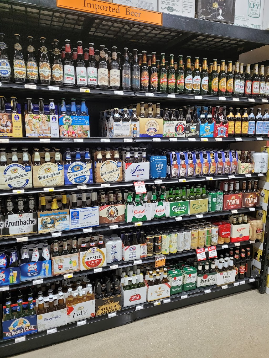 Liquor Barn | 287 E Dundee Rd, Wheeling, IL 60090, USA | Phone: (847) 465-0700