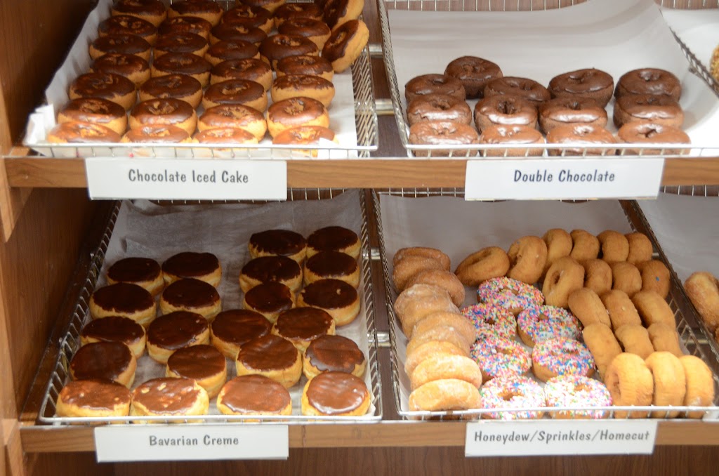 Home Cut Donuts | 1317 E Washington St, Joliet, IL 60433, USA | Phone: (815) 726-2132
