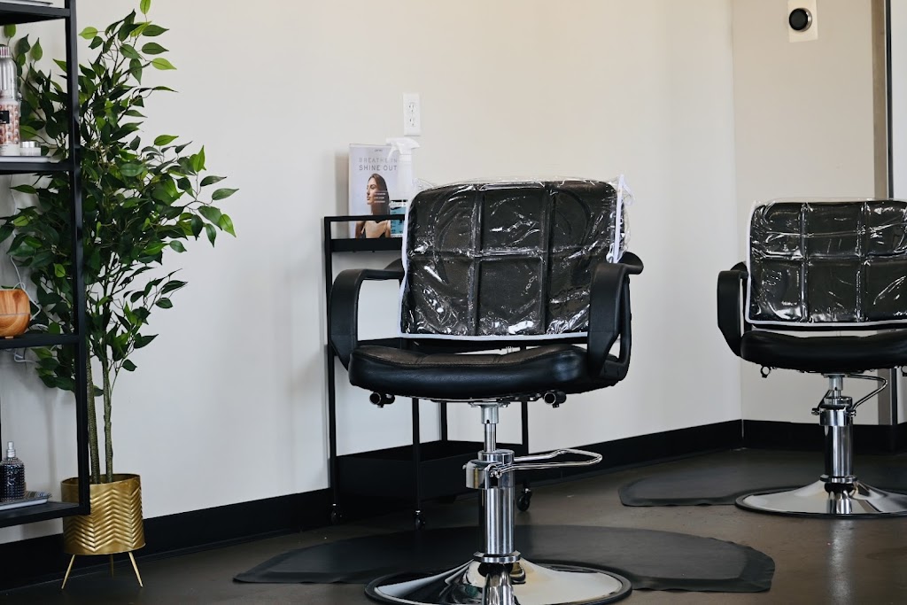 J Rosario Salon | 15975 Eureka Rd, Southgate, MI 48195, USA | Phone: (734) 530-4505