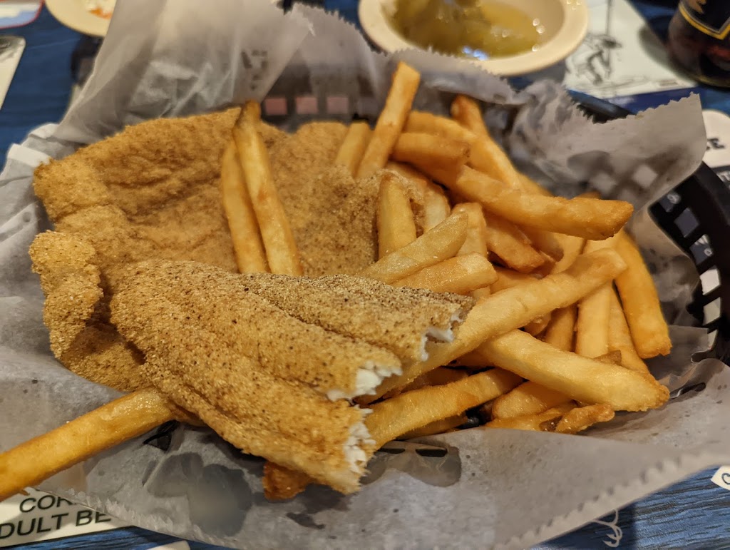 Fish Shack | 11319 E Hwy 51, Coweta, OK 74429, USA | Phone: (918) 486-3474