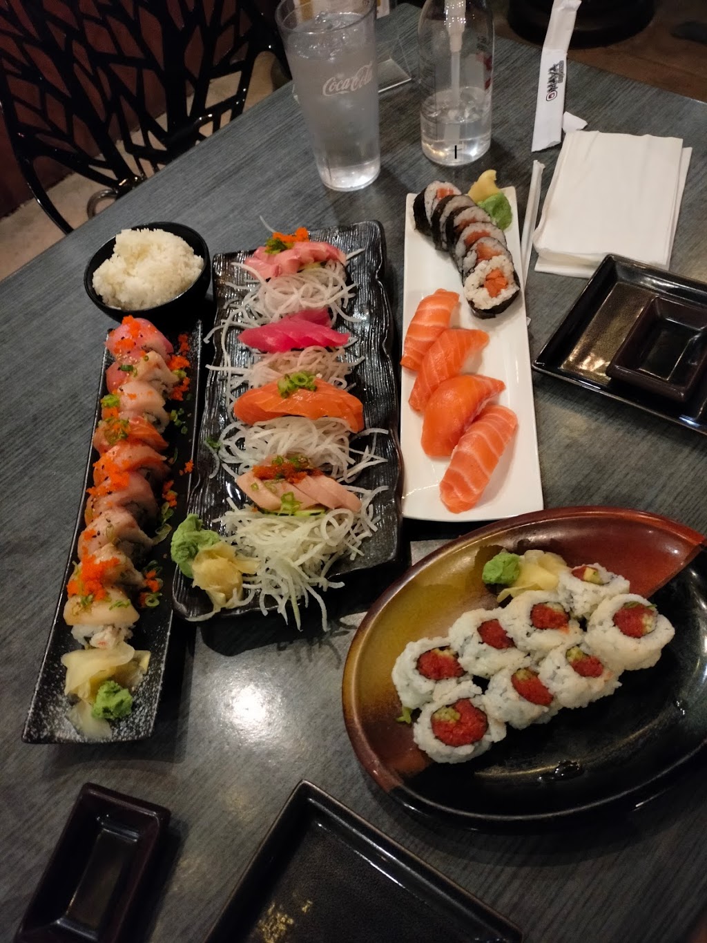 Maya Sushi Lounge | 1512 E Champlain Dr #103, Fresno, CA 93720, USA | Phone: (559) 434-1464