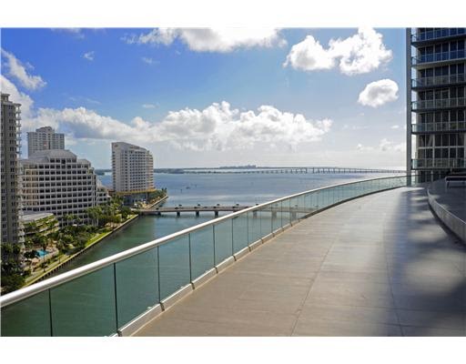 Miamian Realty | 15580 Palmetto Club Dr, Miami, FL 33157, USA | Phone: (305) 910-0109