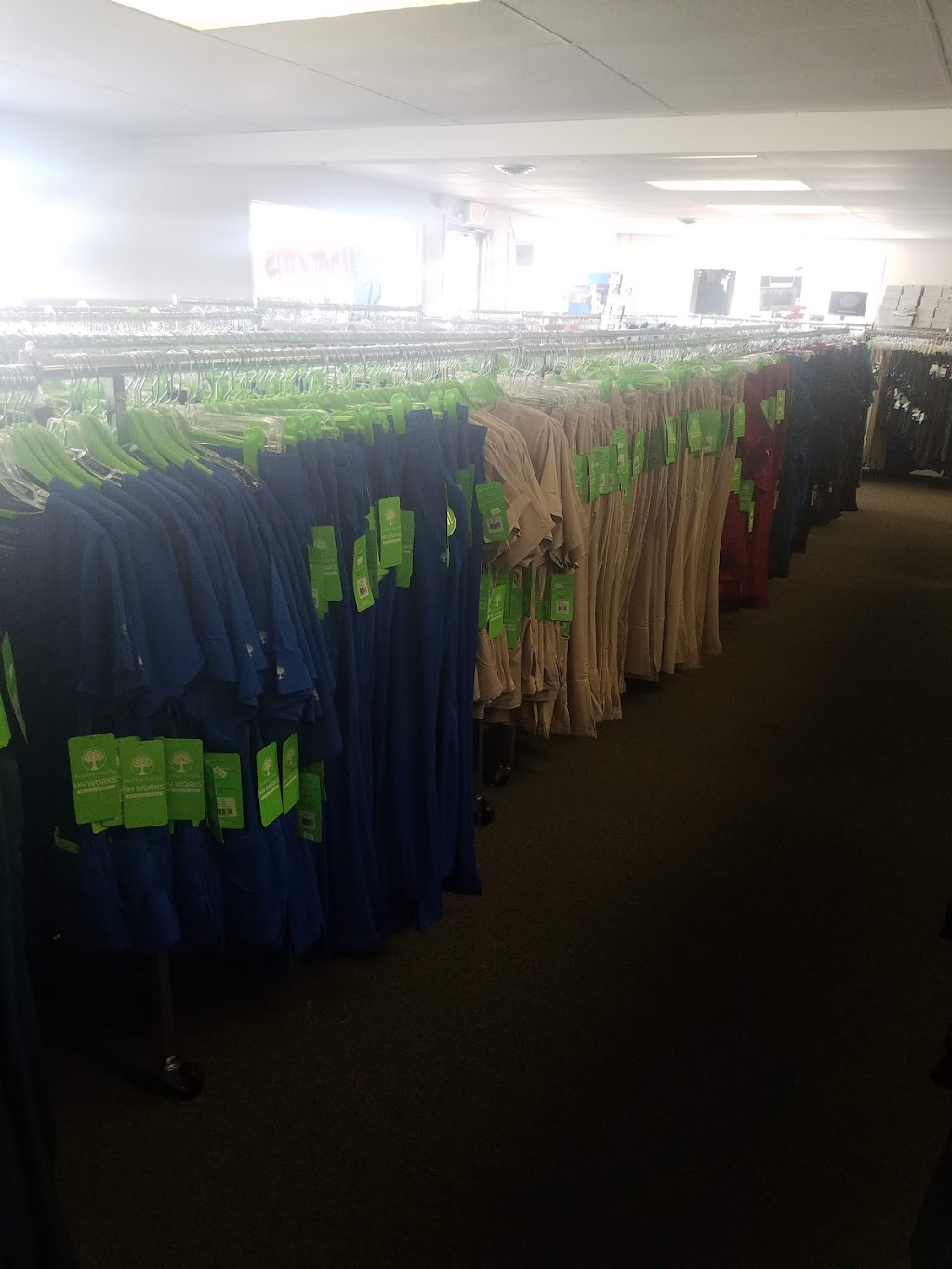 Uniforms & More | 1217 S Jefferson St Suite D, Huntington, IN 46750 | Phone: (260) 356-5044