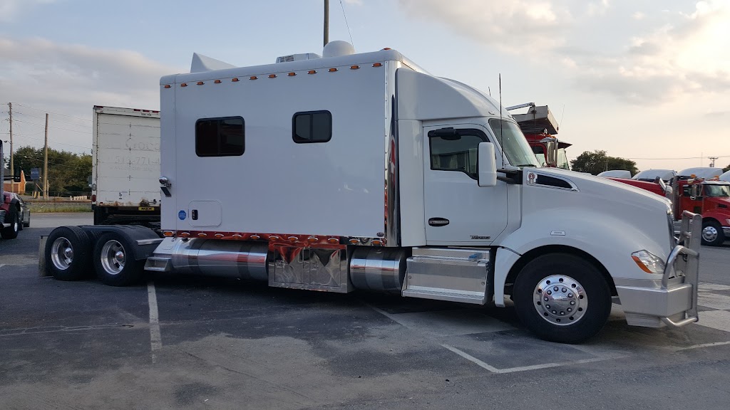 Kenworth of Indianapolis - West | Palmer Trucks | 2929 Holt Rd, Indianapolis, IN 46241, USA | Phone: (317) 247-8421