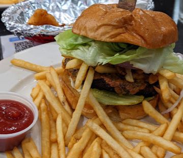 McGearys | 4 Clinton Square, Albany, NY 12207, USA | Phone: (518) 463-1455