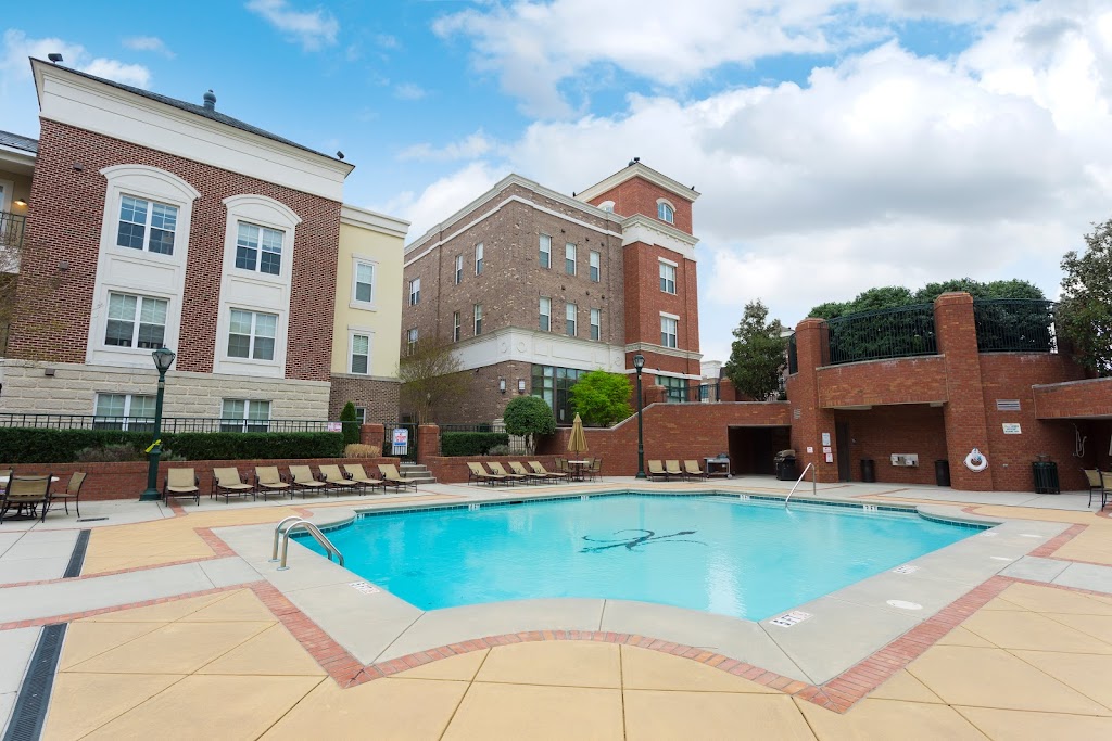 Village Lofts | 309-G Pisgah Church Rd, Greensboro, NC 27455, USA | Phone: (336) 347-4622