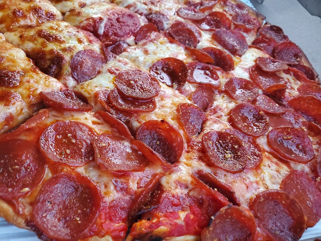 Cardos Pizza | 3606 Lockbourne Rd, Columbus, OH 43207, USA | Phone: (614) 409-9229