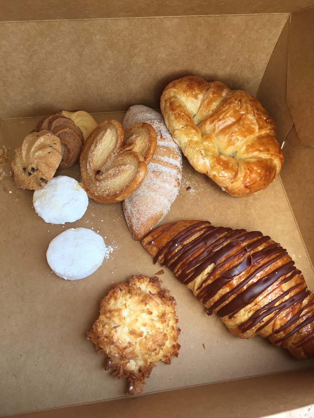 La Monarca Bakery & Cafe | 1001 Mission St, South Pasadena, CA 91030, USA | Phone: (626) 403-6860