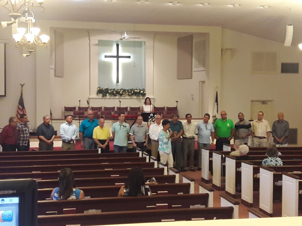 Iglesia Bautista La Roca | 4000 S Conway Rd, Orlando, FL 32812, USA | Phone: (832) 560-0606