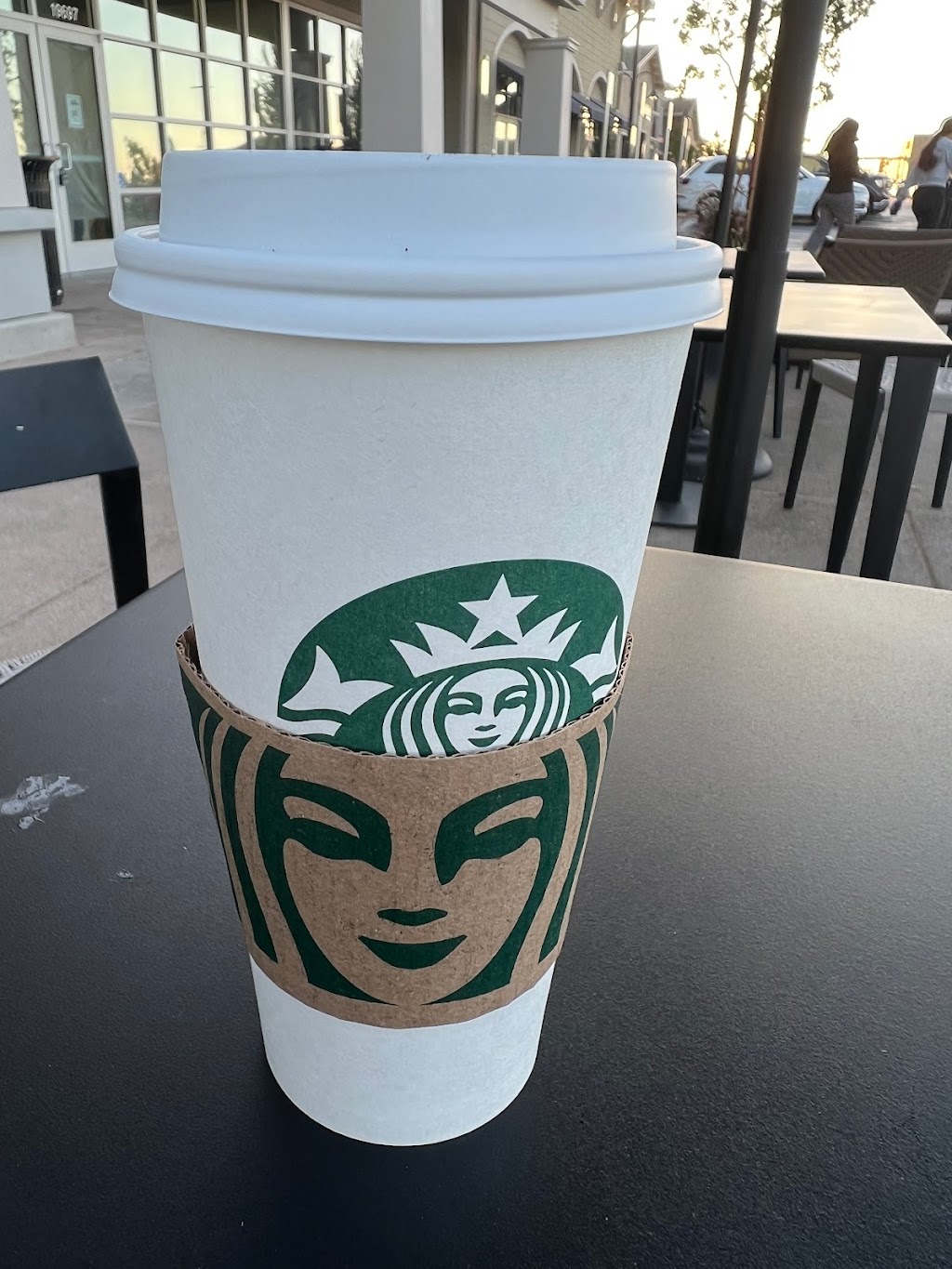 Starbucks | 19699 Mountain House Pkwy, Mountain House, CA 95391, USA | Phone: (209) 322-1517